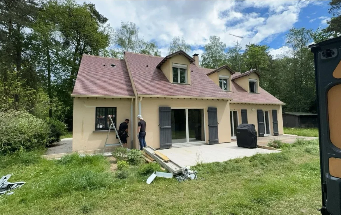 Pose Gouttière Alu Sur Mesure Brétigny-sur-Orge | HK Rénovation 91